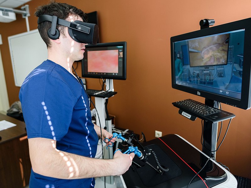 Center for simulation technology and medical equipment SESAM